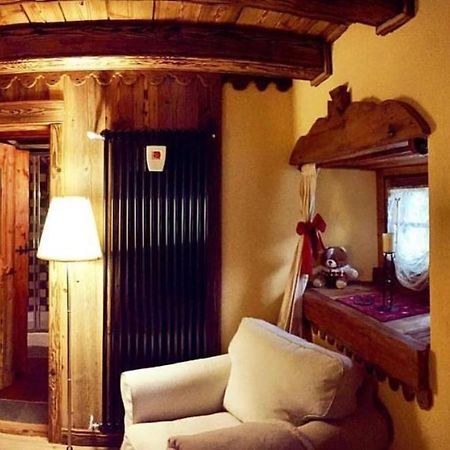 B&B Lo Djoua De Toueno Арвье Экстерьер фото
