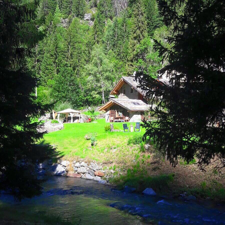 B&B Lo Djoua De Toueno Арвье Экстерьер фото