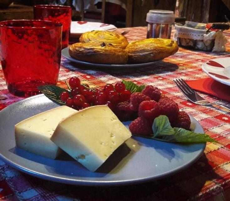 B&B Lo Djoua De Toueno Арвье Экстерьер фото