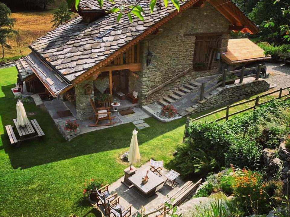 B&B Lo Djoua De Toueno Арвье Экстерьер фото