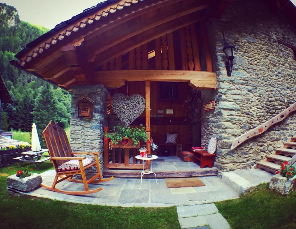 B&B Lo Djoua De Toueno Арвье Экстерьер фото