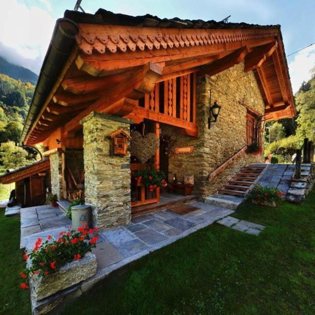 B&B Lo Djoua De Toueno Арвье Экстерьер фото
