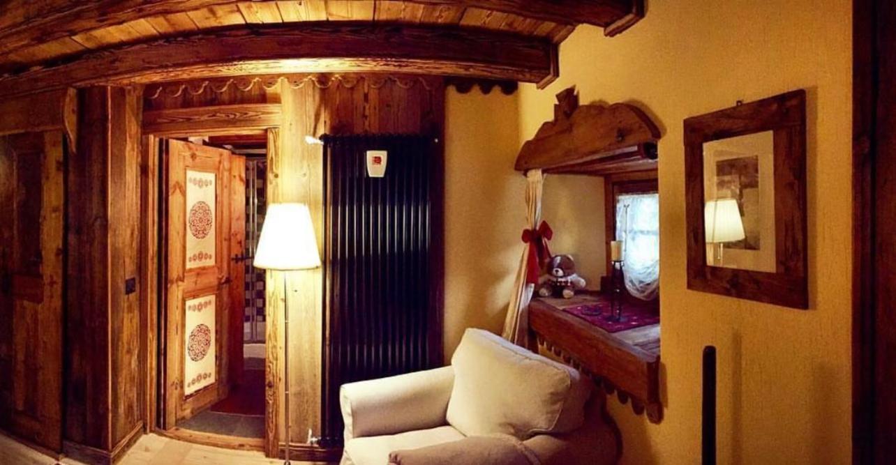 B&B Lo Djoua De Toueno Арвье Экстерьер фото